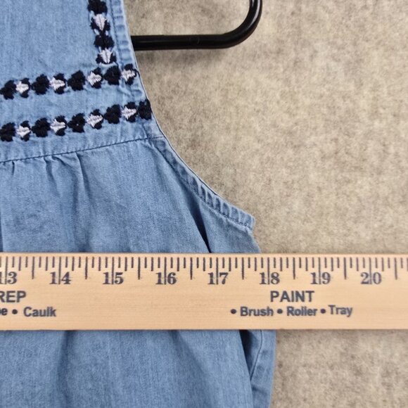 Old Navy Embroidered Chambray Sleeveless Top Size S - Picture 7 of 7
